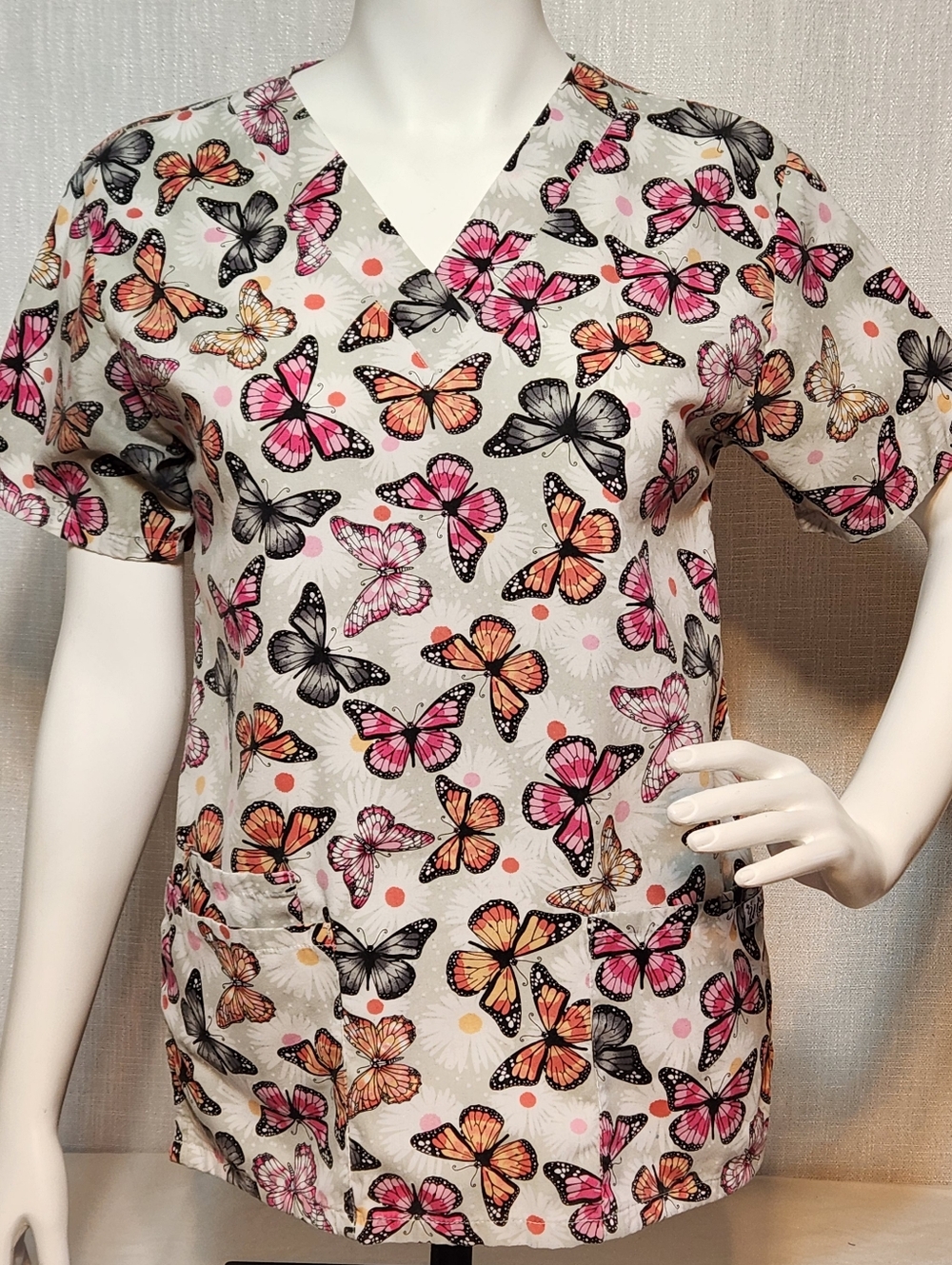 U A Scrubs Butterflies Lightweight Small Per Measurements